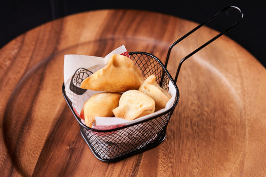 6 Gyozas (pollo, camarón o cerdo)